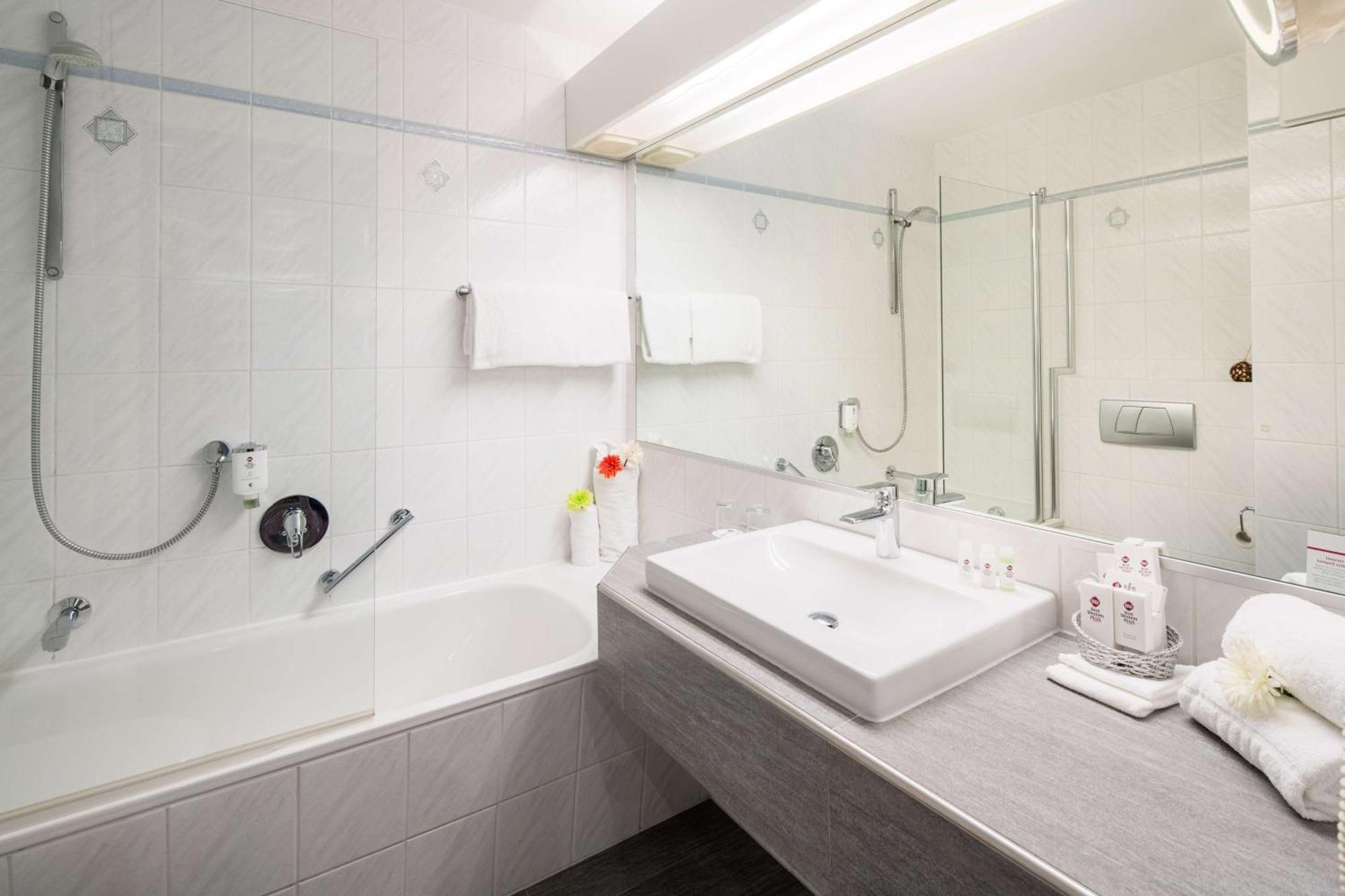 Western Parkhotel Hotel 4*